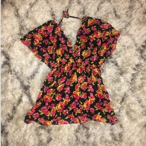 • VICTORIA’S SECRET • swimsuit coverup